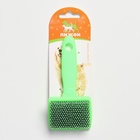 Пуходерка пластиковая мягкая с закругленными зубьями, малая, 6×13.5 см, зелёная - Фото 8