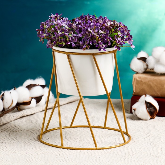 Декоративный горшок для цветов «Цилиндр», 500 мл, 16×16×16 см, керамика, с металлической подставкой, белый - Фото 1