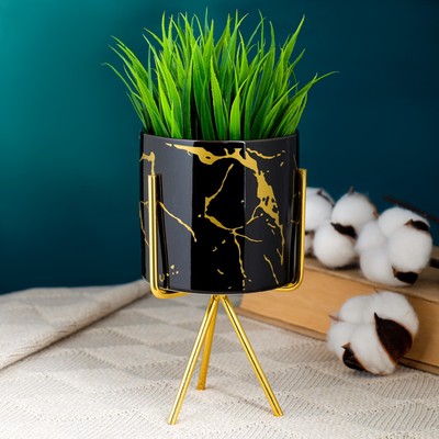 Декоративный горшок для цветов «Цилиндр» керамический, 250 мл, 15×8×8 см, на золотистой металлической подставке