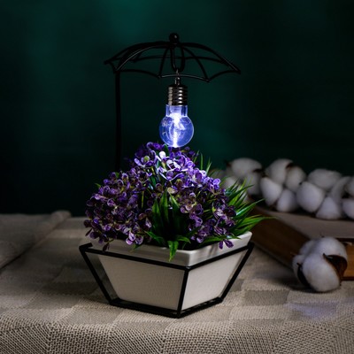 Горшок на подставке с синей подсветкой, керамический, 270 мл, 22×10×10 см, на батарейках AG3 (3 шт. в комплекте), белый на чёрной подставке