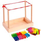 Игровой набор «Стирка» Основание, 24 прищепки, 4 предметов одежды, 22×13×40 см - Фото 3