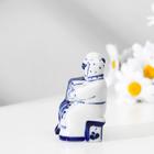 Сувенир "Дед и баба", 6,5 см, гжель, авт. Неплюев В.В. - фото 24748960