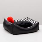 Лежанка с сердечком, 42 х 32 х 13 см, оксфорд, бязь, искусственный мех, чёрная - Фото 1