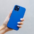 Чехол Luazon для телефона iPhone 12/12 Pro, Soft-touch силикон, синий - Фото 4