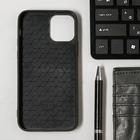 Чехол LuazON для iPhone 12/12 Pro, поддержка MagSafe, вставка из стекла и кожи, зеленый - фото 24183127