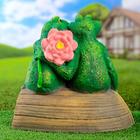 Садовая фигура "Лягушки на лодке" 30х23х29см - Фото 2