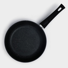 Сковорода Доляна «Элит», d=24 см, пластиковая ручка, стеклянная крышка, антипригарное покрытие, цвет чёрный - Фото 4