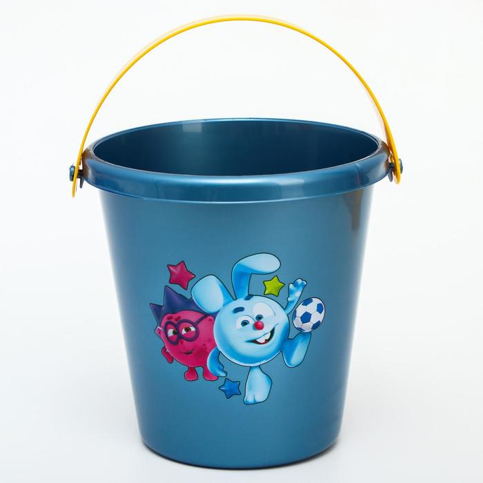 Песочный набор СМЕШАРИКИ "Друзья": ведерко 1 л, грабли, совок, 3 формочки, в рюкзаке 49957