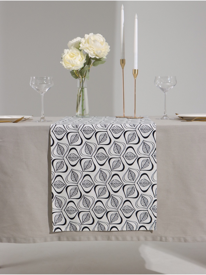 Дорожка на стол «Этель» Leaves 40×149 см, 100% хлопок, саржа 190 г/м², белая/чёрная - Фото 1