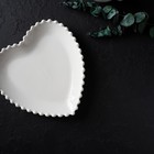 Тарелка фарфоровая Magistro «Сердце», 20,5×21×2,5 см, цвет белый - Фото 6