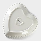 Тарелка фарфоровая Magistro «Сердце», d=25 см, цвет белый - Фото 4