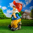 Садовая фигура "Гном с зайцем" 28x49см - Фото 5