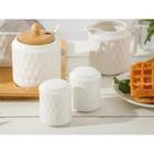 Набор сервировочный фарфоровый BellaTenero, 7 предметов: солонка 100 мл, перечница 100 мл, сахарница с ложкой 350 мл, молочник 310 мл, салфетница, подстав... - Фото 15