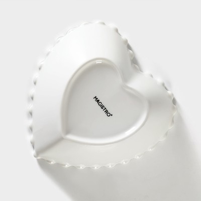 Салатник Magistro «Сердце», 550 мл, d=15.5 см, фарфор, белый