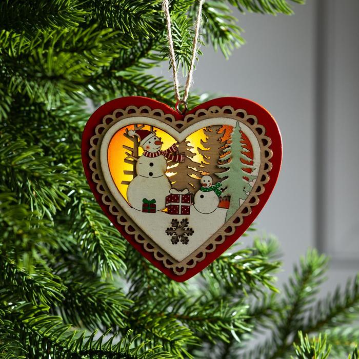 Ёлочная игрушка «Красное сердце со снеговиком», 11.5×10.5×1.5 см, от батареек, свечение тёплое белое - Фото 1