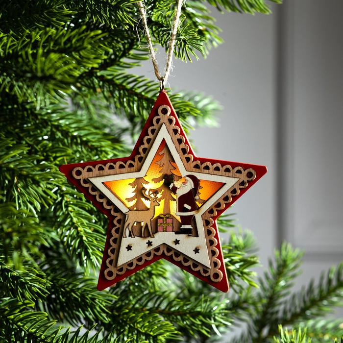 Ёлочная игрушка «Красная звезда с Дедом Морозом», 12×12×1.5 см, от батареек, свечение тёплое белое - Фото 1