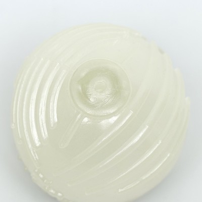 Игрушка для собак «Шар с полосками», 6.5 см, светящаяся в темноте