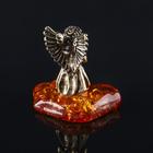 Сувенир "Ангелочек с крыльями", латунь, янтарная смола, 2,6х1,7х1,5 см - Фото 3