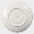 Блюдце фарфоровое Доляна «Космос», d=16 см, цвет красный - Фото 4