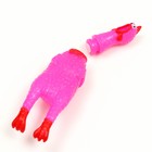 Игрушка пищащая "Задумчивая курица" малая для собак, 16,5 см, ярко-розовая - Фото 4