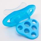 Прорезыватель силиконовый «Для передних зубов», синий, с колпачком Крошка Я - Фото 2