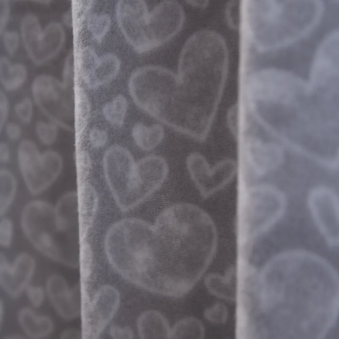Плед флисовый «Акварельные сердечки», размер 100х118 см, цвет серый - фото 1911579036