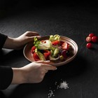 Тарелка Magistro Garland, d=22 см, фарфор, коричневая - Фото 4