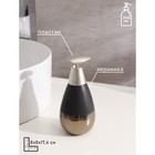 Набор для ванной комнаты Доляна «Клеопатра», 3 предмета (мыльница, дозатор для мыла, стакан), цвет чёрно-золотой - Фото 2
