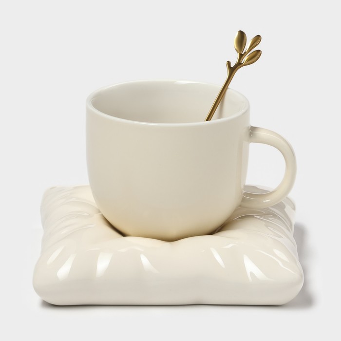 Чайная пара керамическая с ложкой «Зефирка», 2 предмета: чашка 250 мл, блюдце d=13 см, цвет бежевый - Фото 1