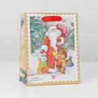 Пакет крафтовый вертикальный «Дедушка мороз и зверята», MS 18 × 23 × 10 см - Фото 1