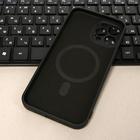 Чехол LuazON для iPhone 12 Pro Max, поддержка MagSafe, силиконовый, черный - Фото 3