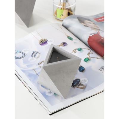 Ароматическая свеча в подсвечнике «Ромб», 13.5×9 см, чёрная смородина