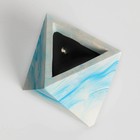 Ароматическая свеча в подсвечнике «Ромб», 13.5×9 см, чёрная смородина - фото 64538127