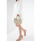 Сумка-тоут, отдел на молнии, длинный ремень, цвет бежевый - фото 24025204