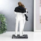 Фигурка полистоун «Влюблённые в белой одежде, укрытые шарфом», 25.5×9×11.5 см - Фото 3