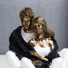 Фигурка полистоун «Влюблённые в белой одежде, нежность и объятия», 12×10.5×12 см - Фото 5