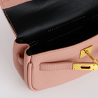 Сумка-мессенджер на клапане, длинный ремень, цвет розовый - фото 24072520