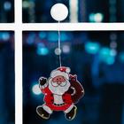 Светодиодная фигура на присоске «Дед Мороз» 19 × 22 см, пластик, батарейки АААх3 (не в комплекте), свечение тёплое белое - фото 8529119