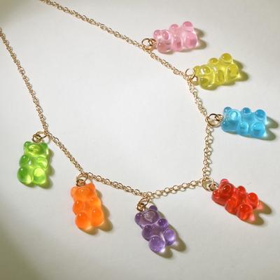 Колье «Мармеладные мишки» на тонкой цепочке, цветной в золоте, 35см