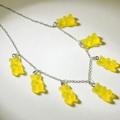 Колье «Мармеладные мишки» на тонкой цепочке, цвет матово-жёлтый в серебре, 35см