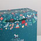 Пакет-коробка «Счастья в Новом году», 23 × 18 × 11 см - фото 9053347