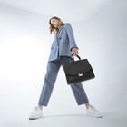 Сумка-мессенджер на замке, наружный карман, длинный ремень, цвет чёрный - Фото 4