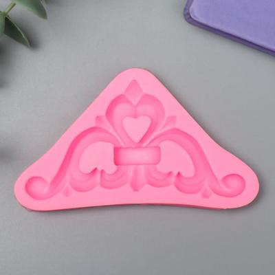 Молд силиконовый «Узор - уголок с сердцем» 1×5.6×10 см