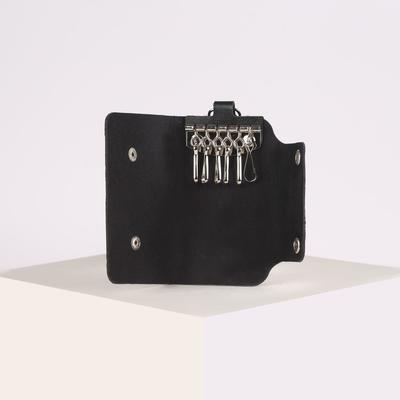 Ключница на кнопке, 7 карабинов, цвет чёрный