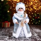 Снегурочка под ёлку «Зимнее волшебство. В голубой шубке с цветами» двигается, 30 см - Фото 1