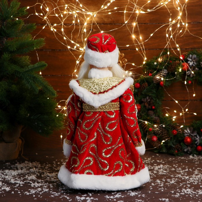 Дед Мороз "В красно-золотой шубе с узором, с посохом" двигается, 19х40 см - фото 1908730994