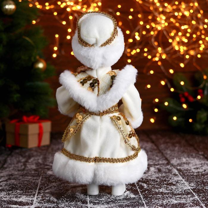 Снегурочка "В пышной шубке" с золотистыми украшениями, 14х30 см - фото 1927730594