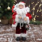 Дед Мороз "В красной полосатой шубе, с подарками" 16х30 см - фото 4629399