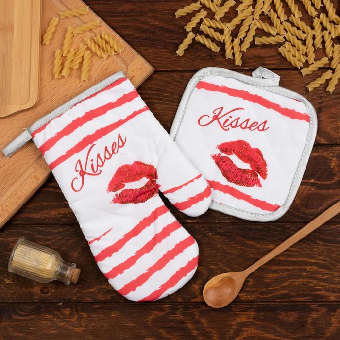 Кухонный набор Доляна Kisses, прихватка 17×17 см, варежка-прихватка 26×16 см, 100% п/э - Фото 1
