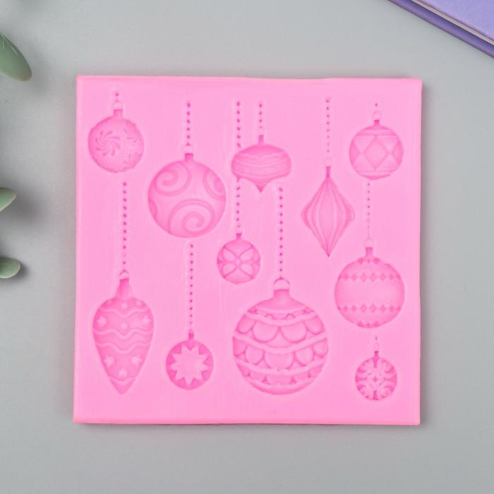 Молд силикон "Новогодние шарики на нитях" 11 предметов 10,2х10,2х0,9 см - Фото 1